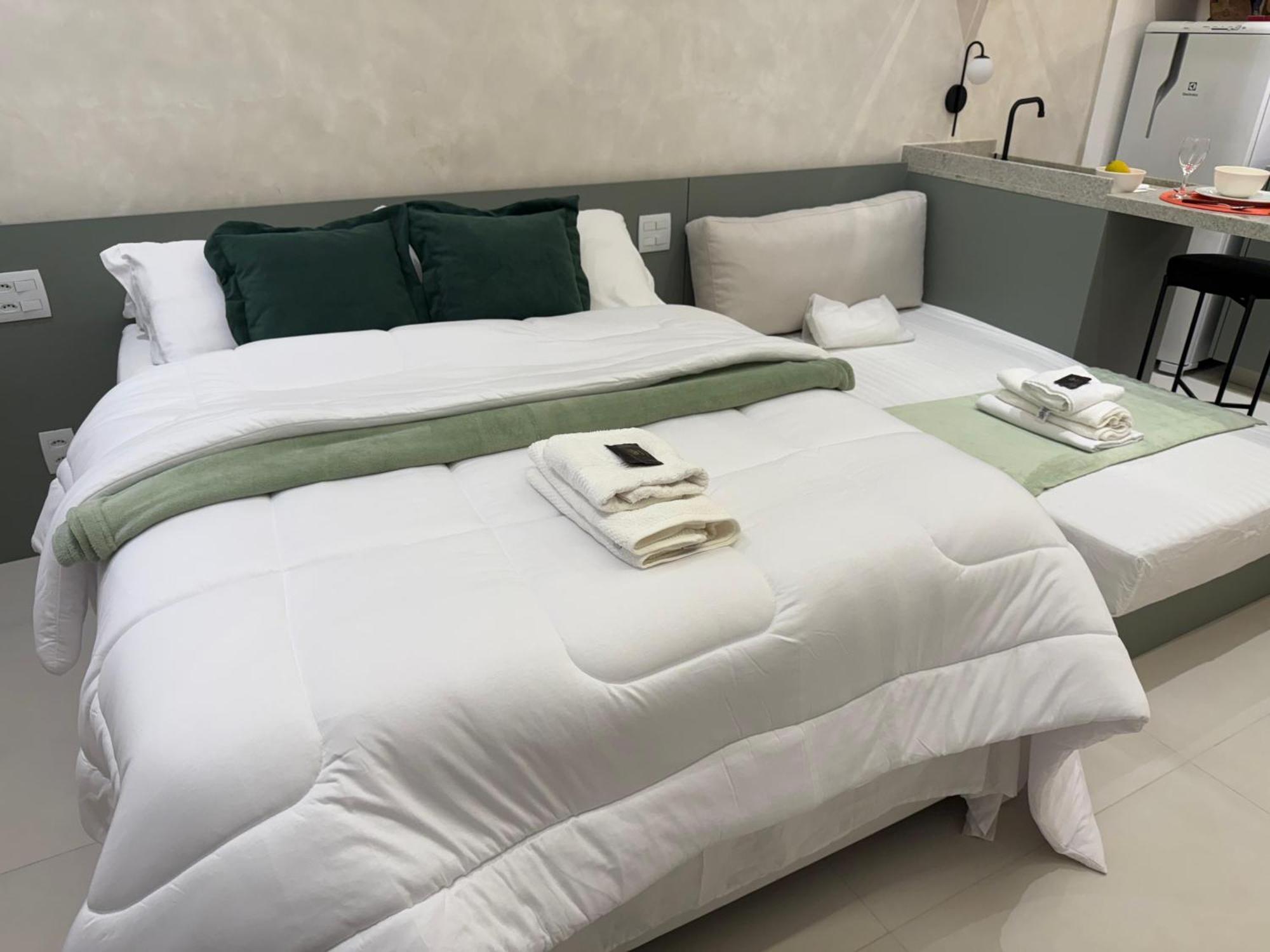 Lindo Loft Reformado Em Copanema