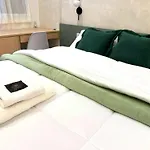 Lindo Loft Reformado Em Copanema
